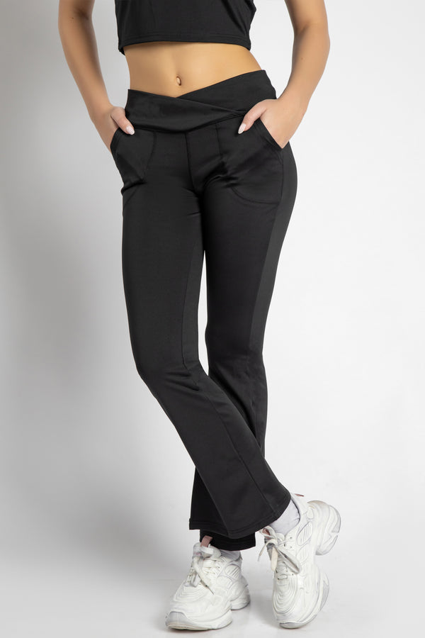 Black Pants With Pocket